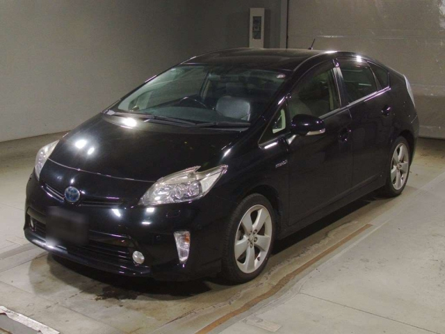 TOYOTA PRIUS 2014