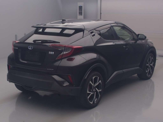 TOYOTA C-HR 2018