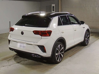 Заказать VOLKSWAGEN T-ROC