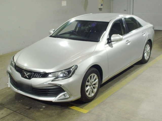 TOYOTA MARK X 2018