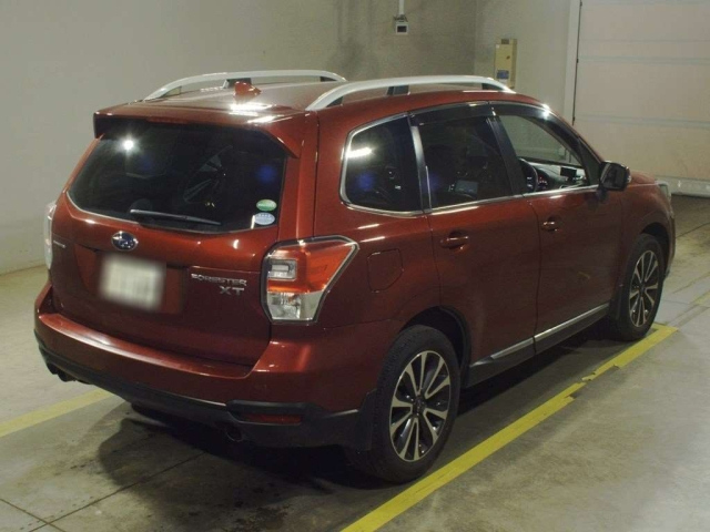 SUBARU FORESTER 2017