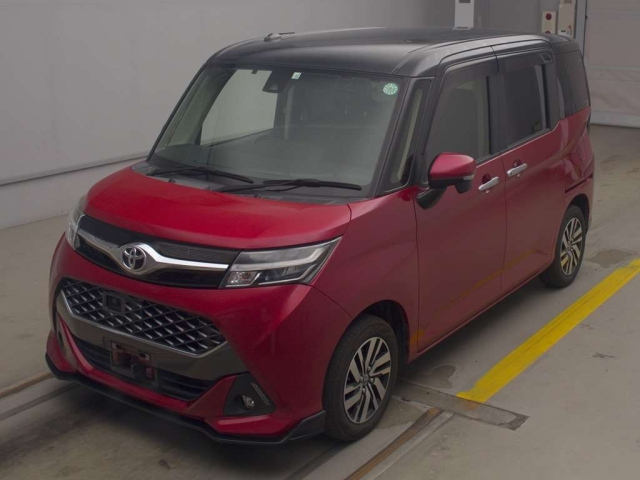 TOYOTA TANK 2018