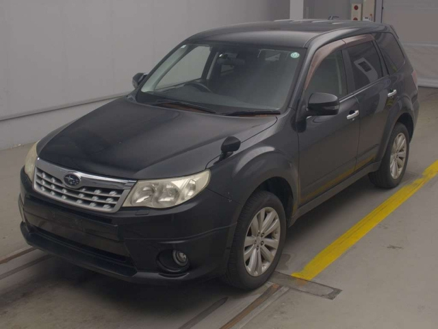 SUBARU FORESTER 2011