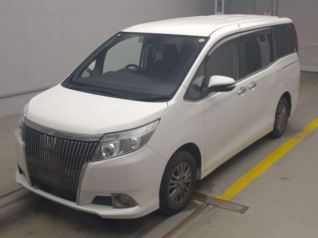 TOYOTA ESQUIRE 2016