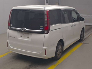 TOYOTA ESQUIRE 2016
