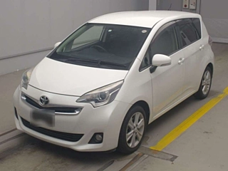 TOYOTA RACTIS 2014