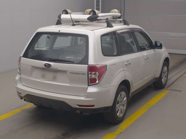 SUBARU FORESTER 2010