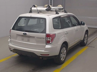 SUBARU FORESTER 2010
