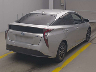 TOYOTA PRIUS 2016