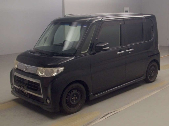 DAIHATSU TANTO 2012