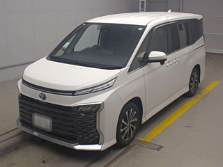 TOYOTA VOXY 2023