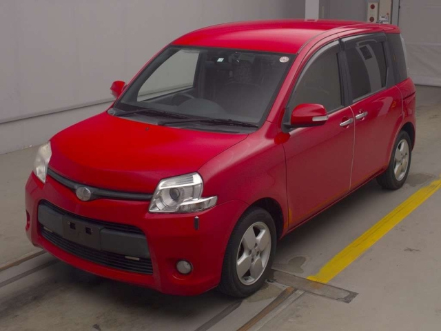 TOYOTA SIENTA 2012