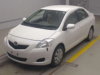TOYOTA BELTA 2009