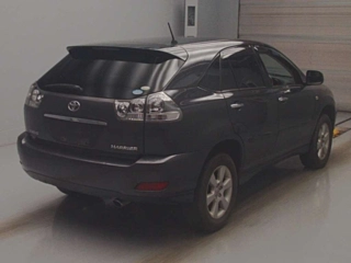 TOYOTA HARRIER 2010