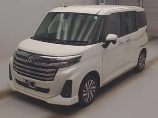 TOYOTA ROOMY 2022