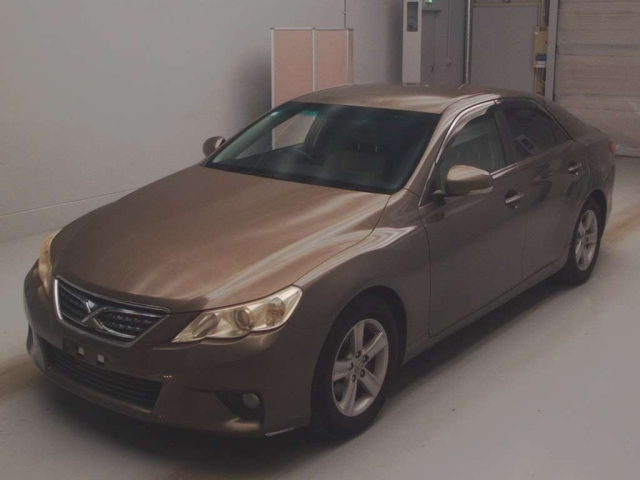 TOYOTA MARK X 2010