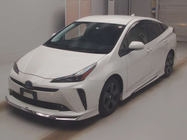 TOYOTA PRIUS 2022