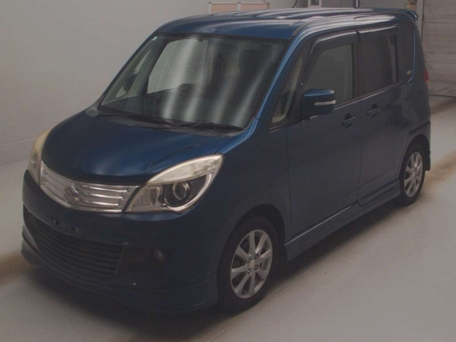 SUZUKI SOLIO 2013