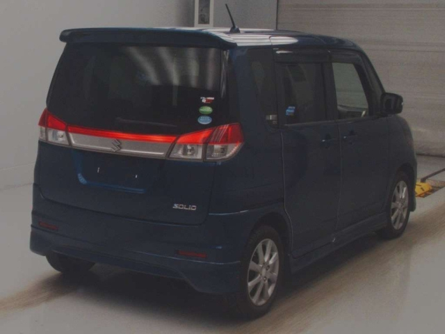 SUZUKI SOLIO 2013