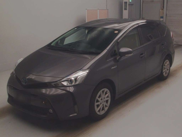 TOYOTA PRIUS ALPHA 2019