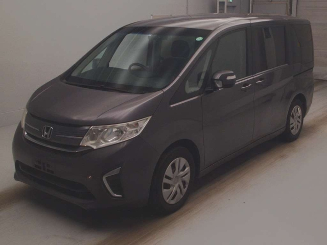 HONDA STEP WAGON 2015