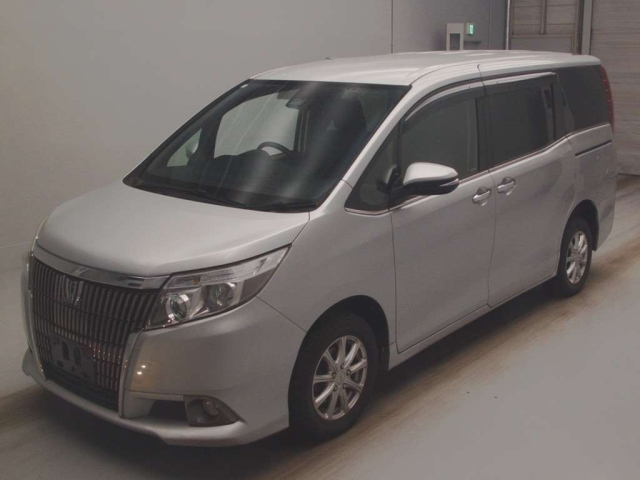TOYOTA ESQUIRE 2016