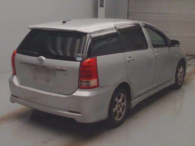TOYOTA WISH 2008