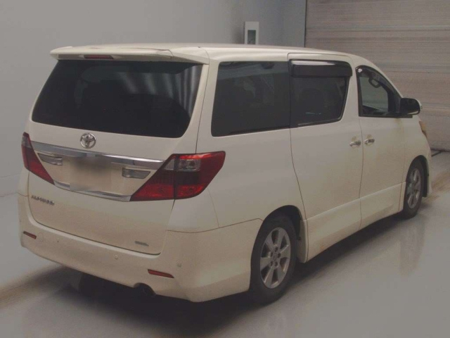 TOYOTA ALPHARD 2012
