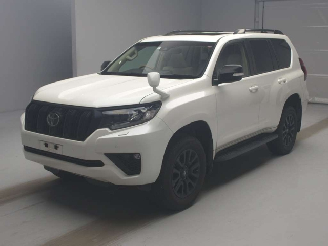 TOYOTA LAND CRUISER PRADO 2023