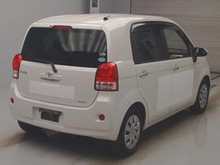 TOYOTA PORTE 2020