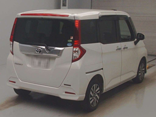 TOYOTA ROOMY 2018