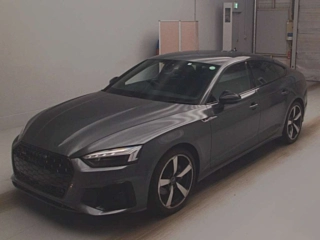 AUDI A5 2022