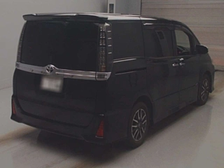 TOYOTA VOXY 2015