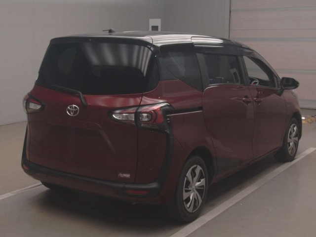 TOYOTA SIENTA 2022