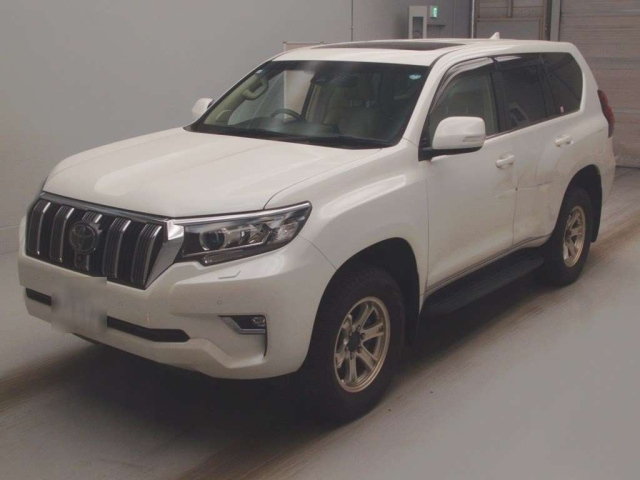 TOYOTA LAND CRUISER PRADO 2017