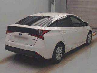 TOYOTA PRIUS 2020