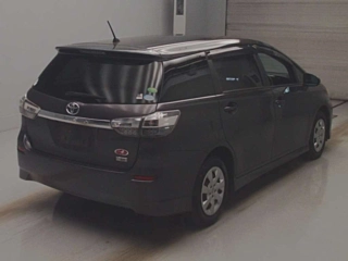 TOYOTA WISH 2013