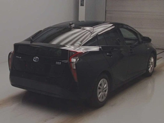 TOYOTA PRIUS 2017