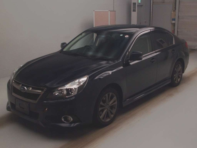 SUBARU LEGACY B4 2013