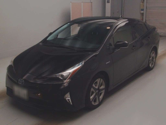 TOYOTA PRIUS 2016