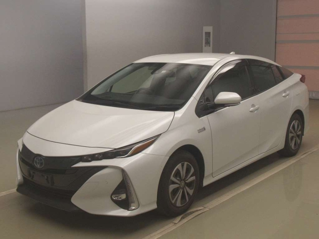 TOYOTA PRIUS PHV 2022