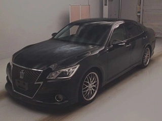 TOYOTA CROWN 2013