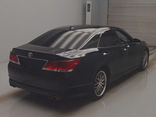 TOYOTA CROWN 2013