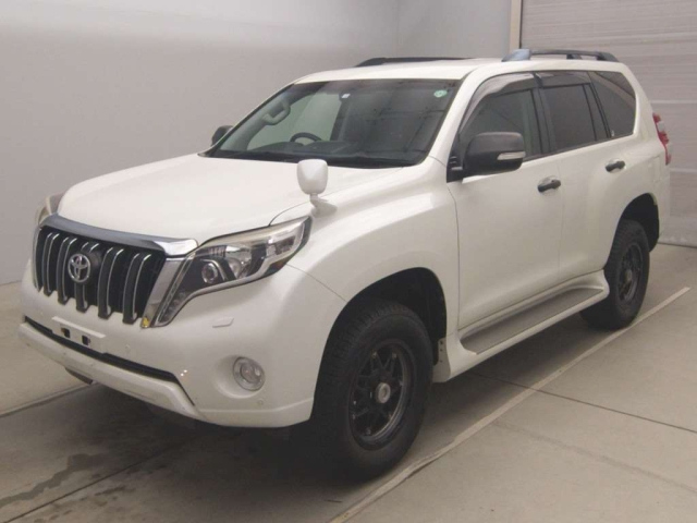 TOYOTA LAND CRUISER PRADO 2014