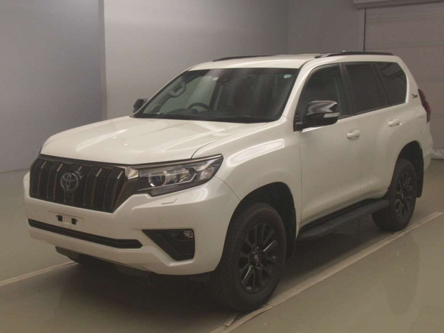 TOYOTA LAND CRUISER PRADO 2022