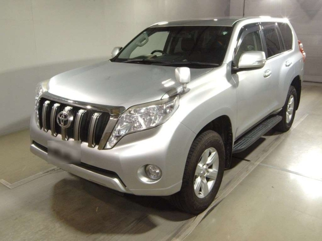 TOYOTA LAND CRUISER PRADO 2016