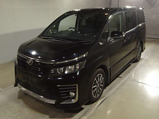 TOYOTA VOXY 2015