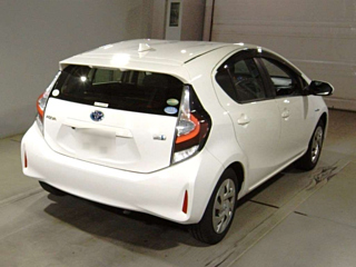 TOYOTA AQUA 2020