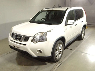 NISSAN X-TRAIL 2013