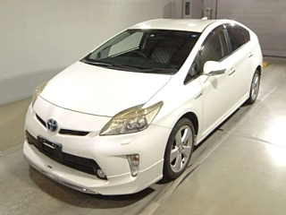TOYOTA PRIUS 2013